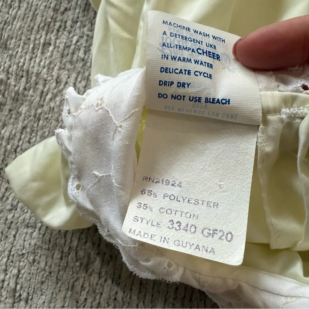 Vintage Polly‎ Flinders Yellow Smocked Dress Eyelet Collar Puff Sleeves 24M